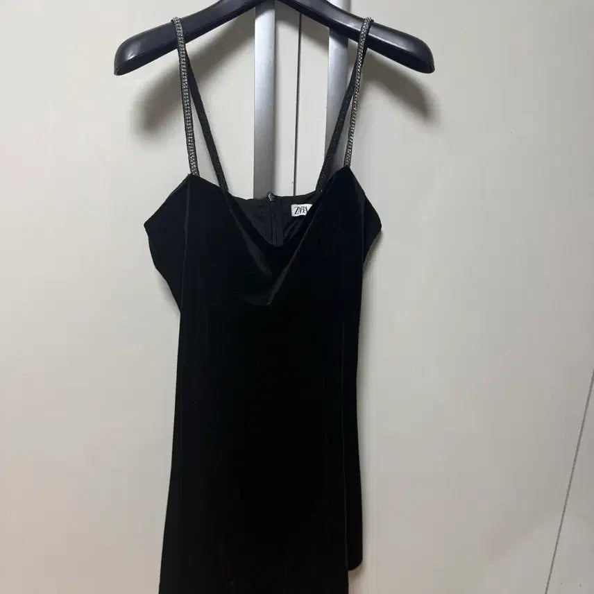 [BUNJANG] Zara Cubic Velvet Mini Dress / 자라 큐빅 벨렛 원피스
