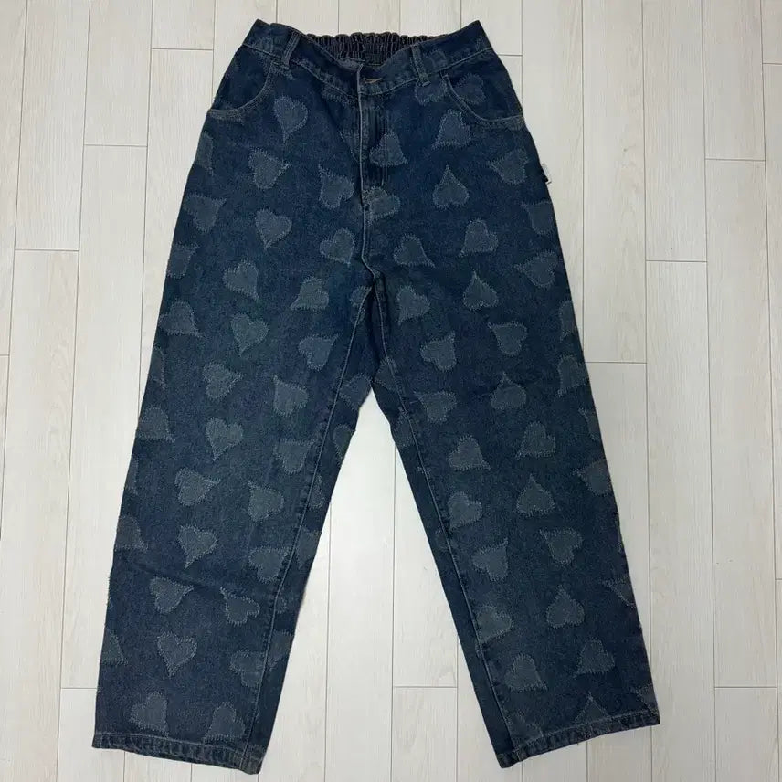 [BUNJANG] XTONZ Heart Patterned Denim Pants / 엑스톤즈 하트패턴 데님팬츠