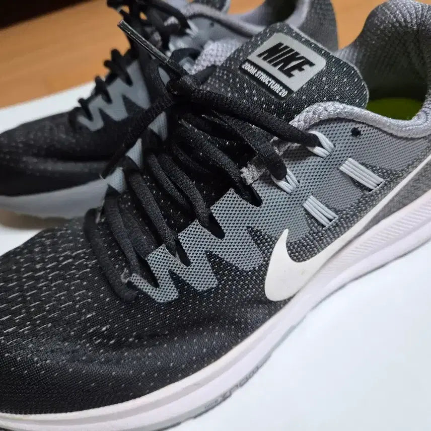 [BUNJANG] Nike Zoom Structure 275cm Running Shoes Black/Gray / 나이키 줌 스트럭처 275 cm.20 운동화 블랙/그레이
