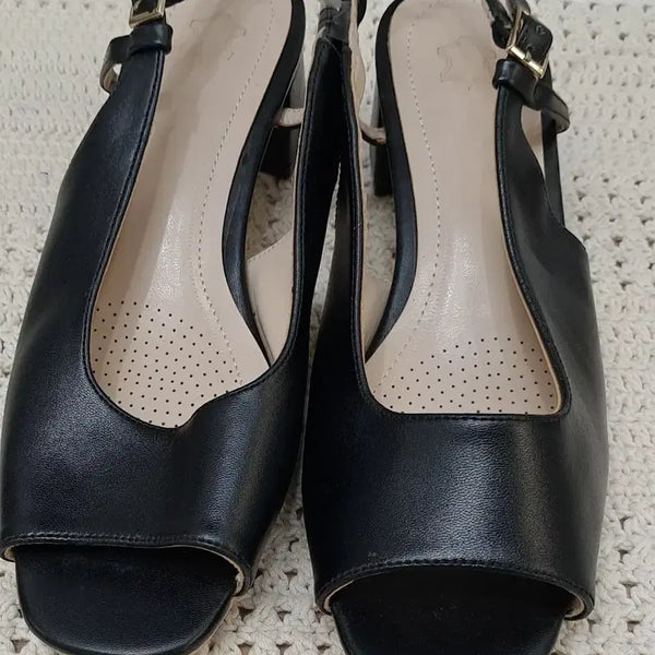 [BUNJANG] Agatha Black Leather Sandals - Size 245 / 아가타 샌들 245