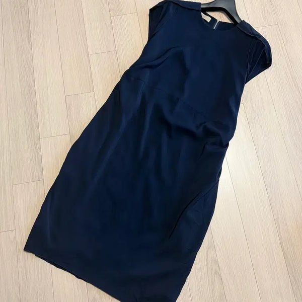[BUNJANG] Le Beige Linen Blend Sleeveless Belted Long Dress Dark Navy / 르베이지 인견 캡소매 벨트 롱 원피스 다크네이비 반팔 하객룩 코쿤핏 여름 정장 행사