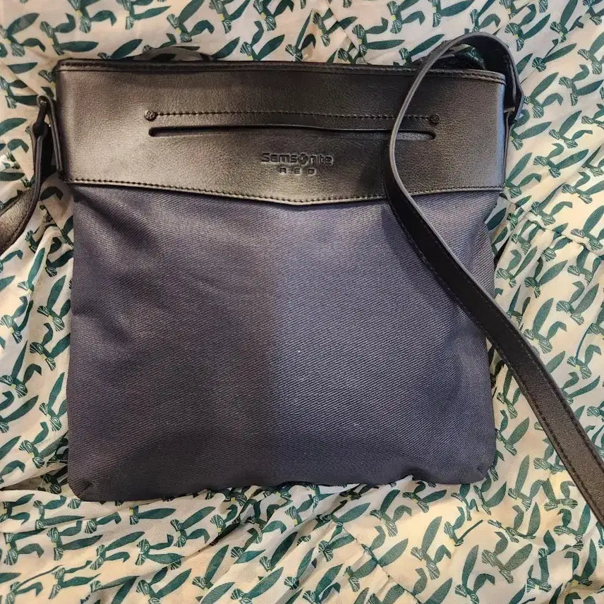 [BUNJANG] Samsonite Unisex Shoulder & Cross Bag / 샘소나이트(정품)(공용)(숄더&크로스백)