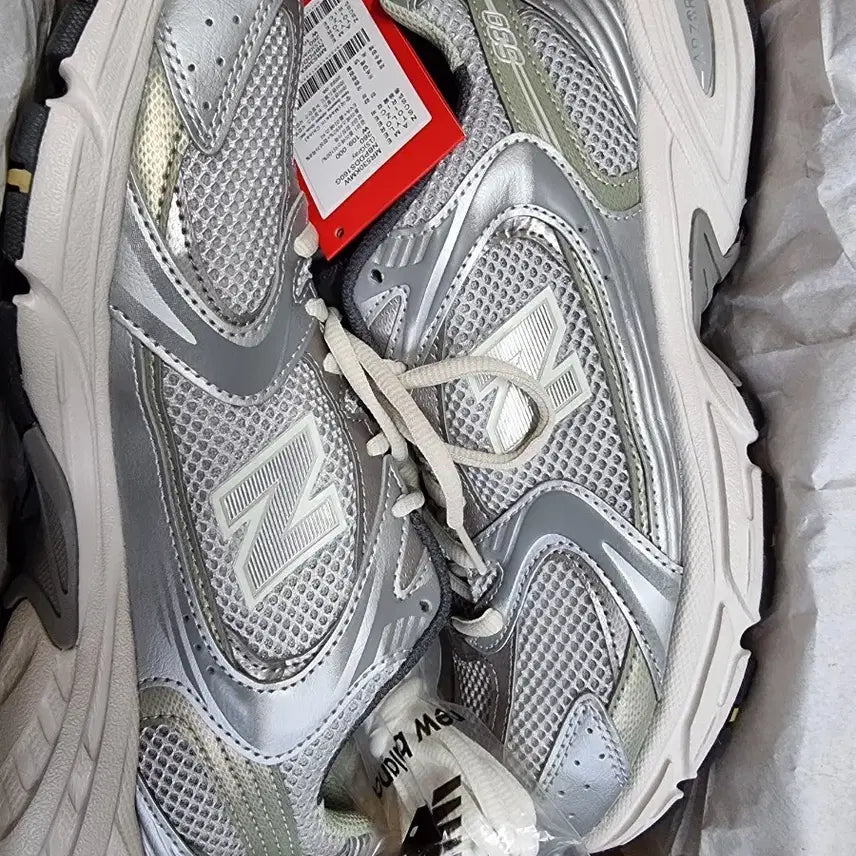 [BUNJANG] New Balance 530KMW Earth 260mm / 뉴발란스 530KMW  어스 260