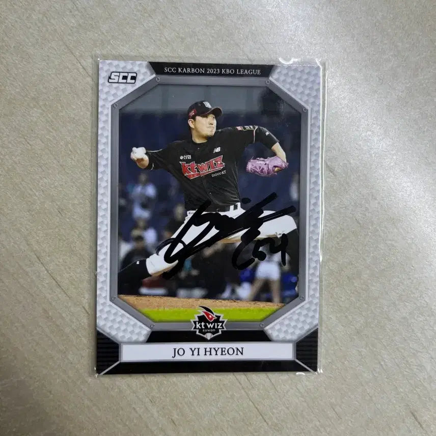 [BUNJANG] KT Wiz Joyhyun Autographed Photocard / kt위즈 조이현 scc 친필 싸인 포토카드