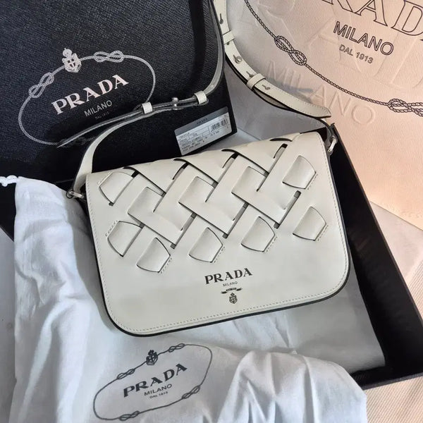 [BUNJANG] Prada Woven Crossbody Bag / 프라다 위빙 크로스백