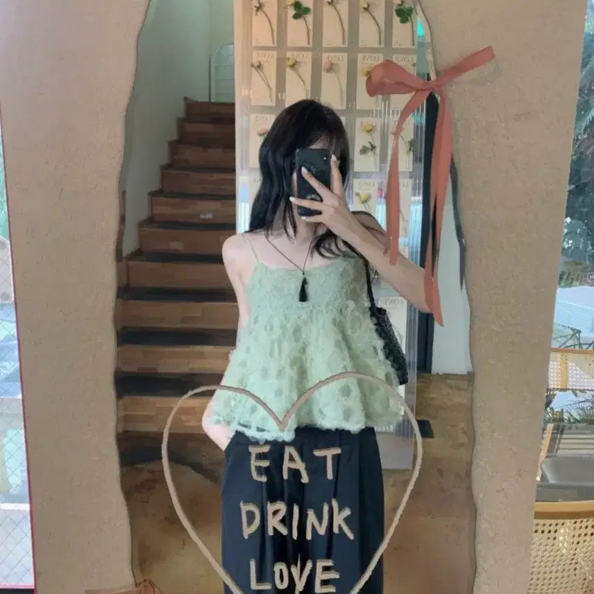[BUNJANG] Jacquard Flower Strap Camisole Blouse / 자가드 플라워 끈나시 블라우스