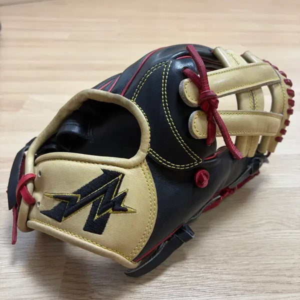 [BUNJANG] Altis Heo Kyoung-min Baseball Glove / 알티스 허경민 글러브 (교환)