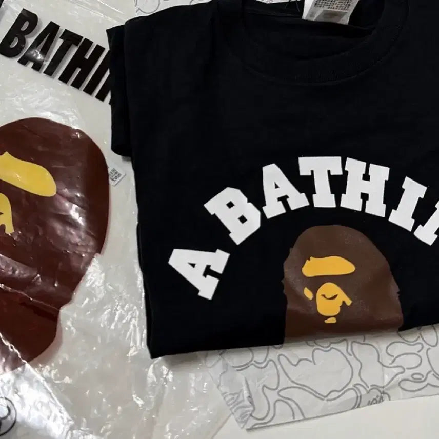 [BUNJANG] BAPE College Long Sleeve T-Shirt Black / 베이프 컬리지 롱슬리브 티셔츠 블랙