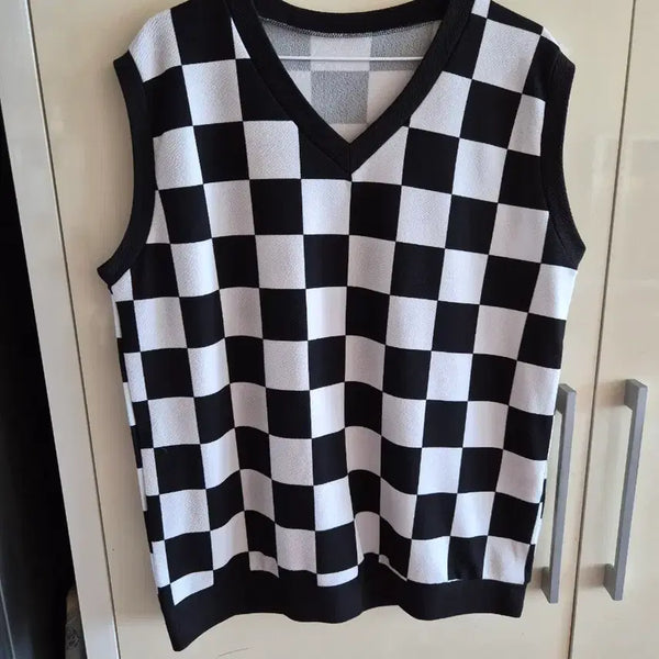 [BUNJANG] Checkerboard Pattern V-Neck Knit Vest / 체커보드 패턴 브이넥 니트 조끼