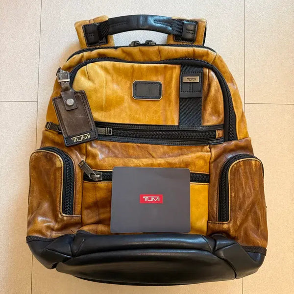 [BUNJANG] TUMI Knox Leather Backpack / 투미(TUMI) 가죽 백팩 - 녹스