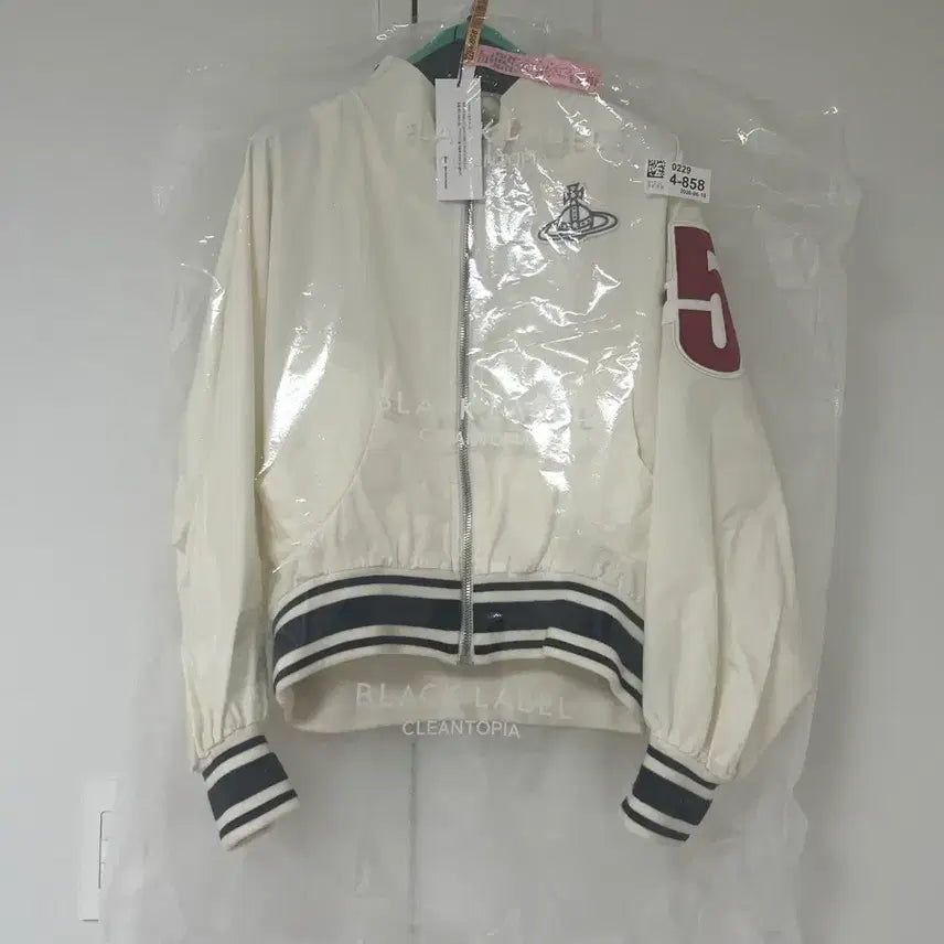 [BUNJANG] Vivienne Westwood Jumper Size 38 / 비비안웨스트우드 점퍼 38