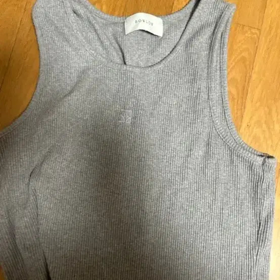 [BUNJANG] Dive In & VAURO Ribbed Sleeveless T-Shirts (Bundle Set) / 다이브인 나시, 바우로 나시 일괄로 판매합니다