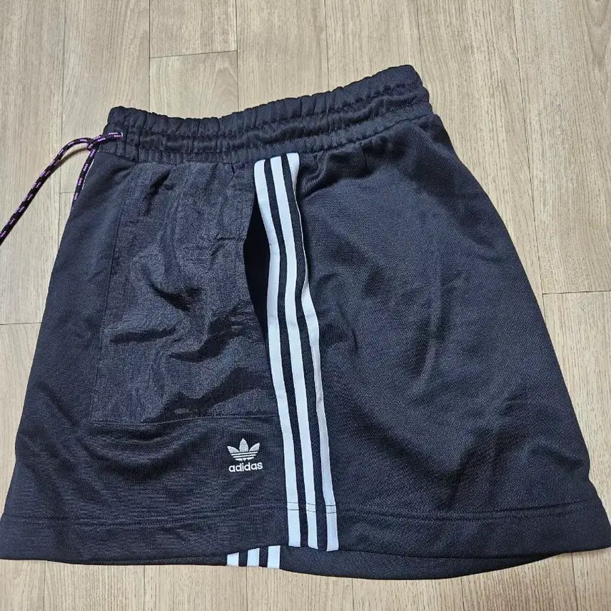 [BUNJANG] Adidas Mini Skirt / 아디다스 스커트(새상품) 사이즈 S