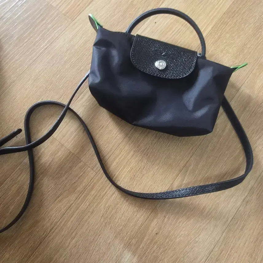 [BUNJANG] Longchamp Flip Bag Crossbody Black / 롱샴 플립백 크로스백 블랙