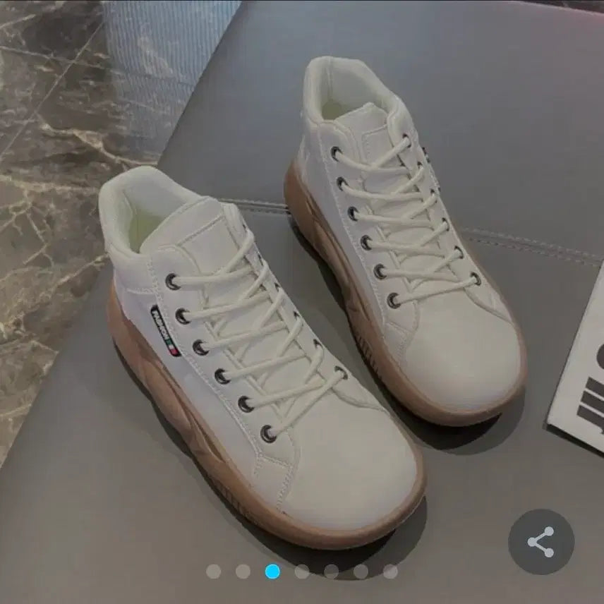 [BUNJANG] White Leather Sneakers / 화이트 소가죽 스니커즈 판매합니다