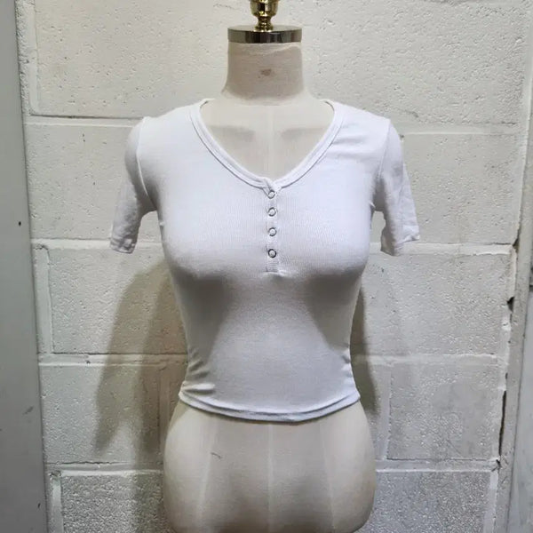 [BUNJANG] V-neck Snap Button Cropped Ribbed Short-Sleeve T-Shirt - White / 브이넥 똑딱단추 크롭 잔골지 부드러운 반팔- 화이트