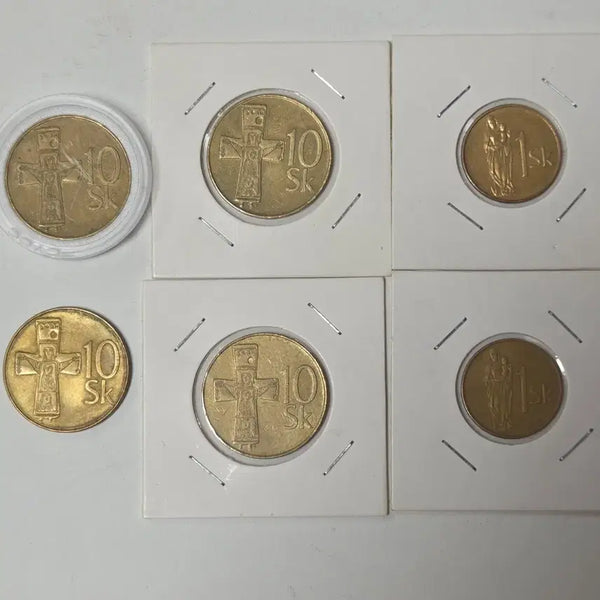 [BUNJANG] 1990s Slovakia Republic Cross Coin Set / 90년대 슬로바키아 공화국 십자가 동전 예수님 동전 가톨릭