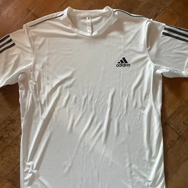 [BUNJANG] Adidas Three Stripes White T-Shirt L (105) / 아디다스 삼선 흰색 반팔티 L사이즈 (105)
