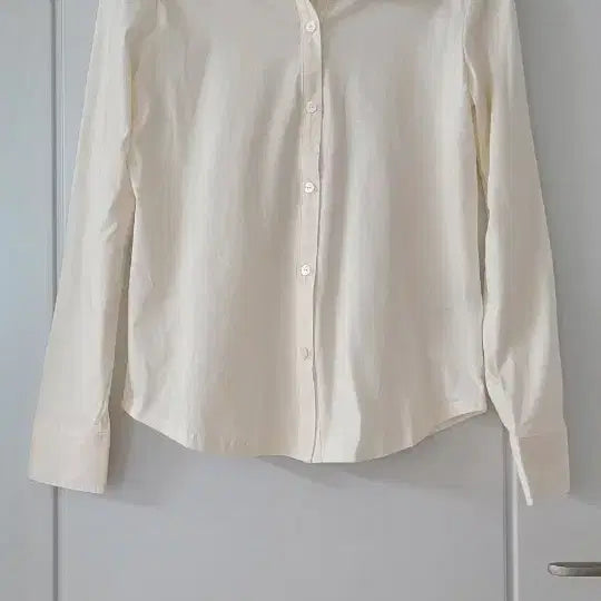 [BUNJANG] At&G Basic Ivory Shirt / 기본 셔츠 아이보리 셔츠