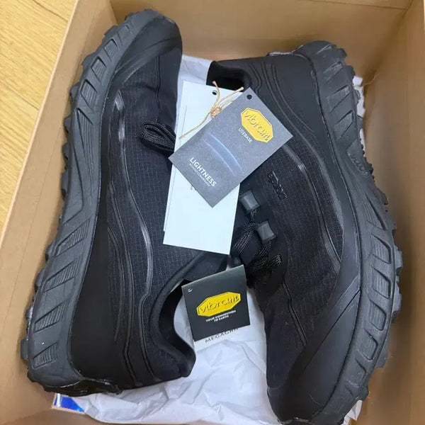[BUNJANG] Norda 002 Stealth Black Running Shoes / [US 11]노다 002 스텔스 블랙