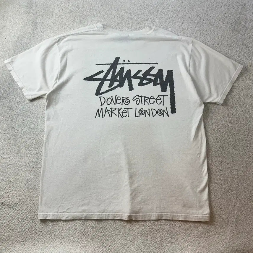 [BUNJANG] Stussy Dover Street Market Graphic T-Shirt / 100 스투시 도버 스트릿 마켓 반팔티 #363