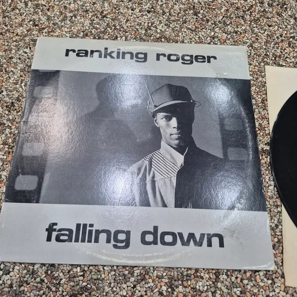 [BUNJANG] Ranking Roger Falling Down LP (Promotional Pressing) / LP 랭킹 로저 (홍보반)falling down