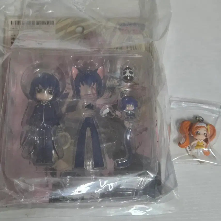 [BUNJANG] Character Transformation Decoleture Yamato Toma & Dia Figure Keychain / 캐릭캐릭체인지 데코렛츄 야마토 토마 피규어 다이아 피규어 키링