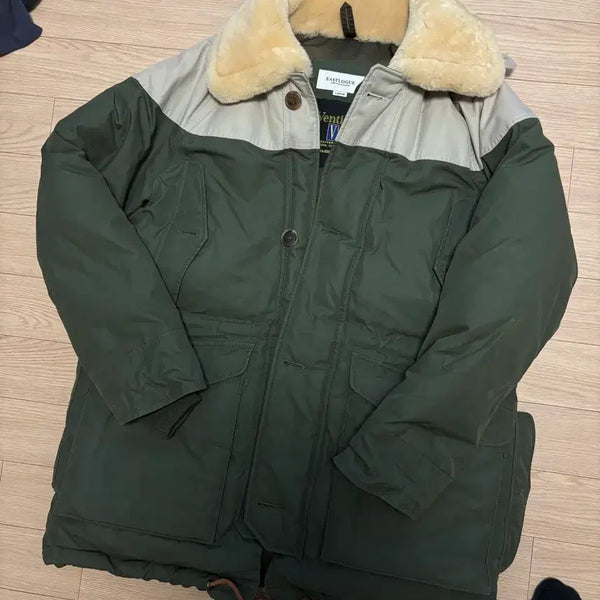 [BUNJANG] Eastlog Fundale Parka Size L / 이스트로그 펀데일 파카 l사이즈