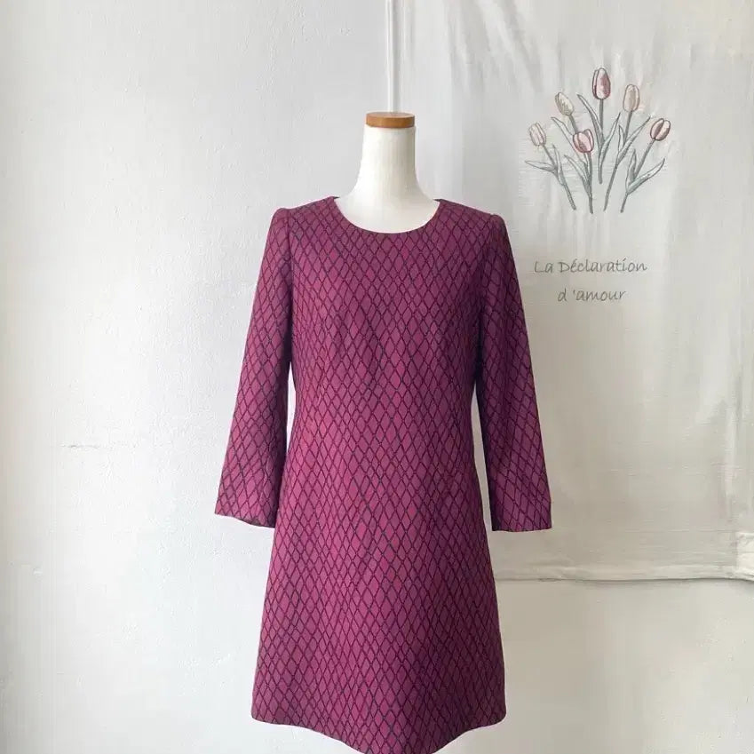 [BUNJANG] Moje Esfine Burgundy Diamond Pattern Ponte Dress Size 85 / 모조에스핀 버건디 다이아몬드 패턴 폰테 원피스 85
