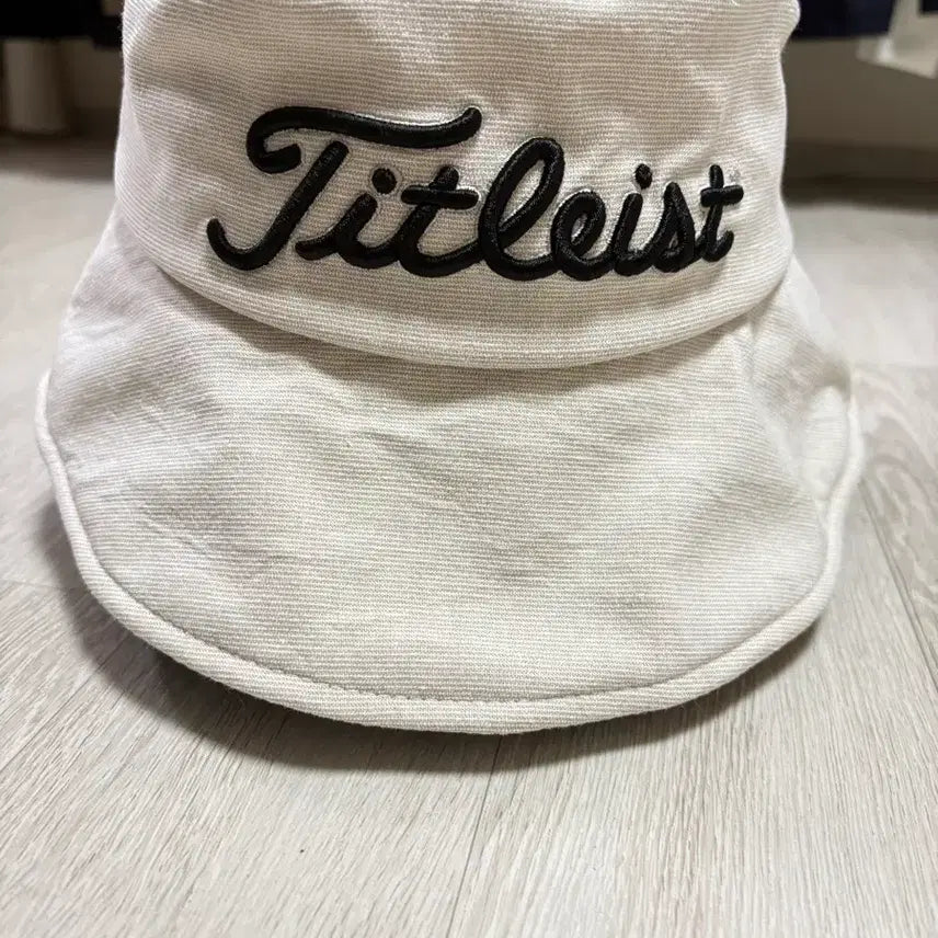 [BUNJANG] Titleist Bucket Hat Beige / 타이틀리스트 버킷햇
