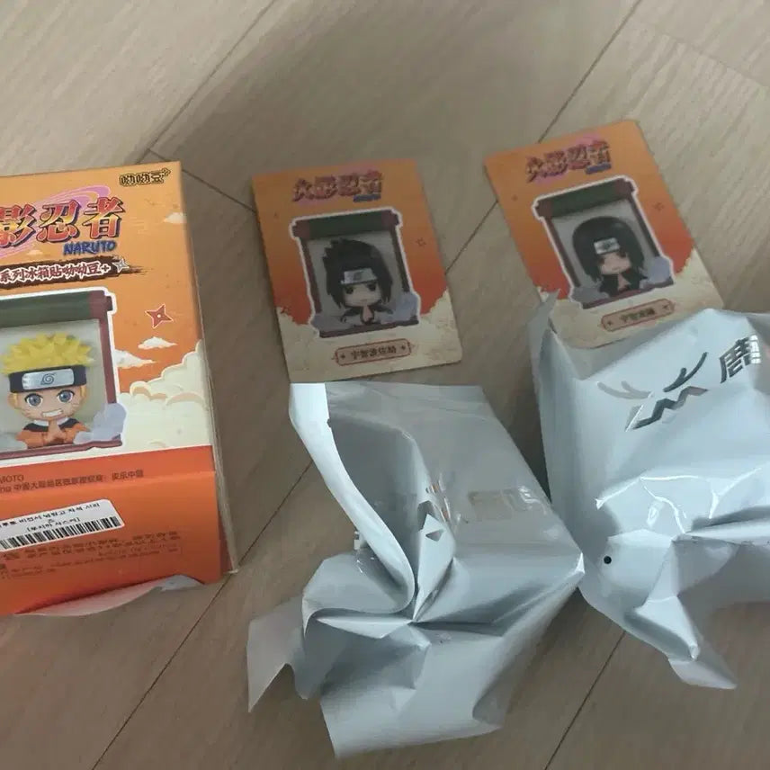 [BUNJANG] Naruto Vision Book Refrigerator Magnets Uchiha Itachi & Sasuke Bundle Set / 나루토 비전서 냉장고 자석 마그넷 우치하 이타치, 사스케 일괄