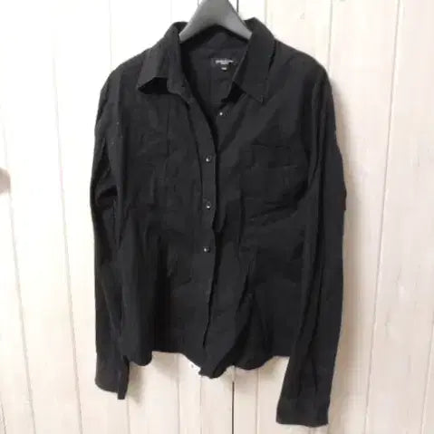 [BUNJANG] Bang Bang Black Shirt / 뱅뱅 블랙 셔츠