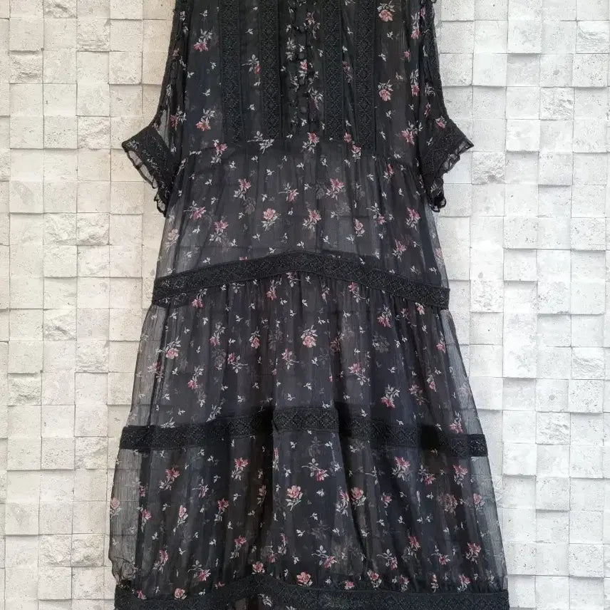 [BUNJANG] Black Embroidered Lace See-through Chiffon Long Dress / 블랙 자수레이스 시스루 쉬폰롱원피스