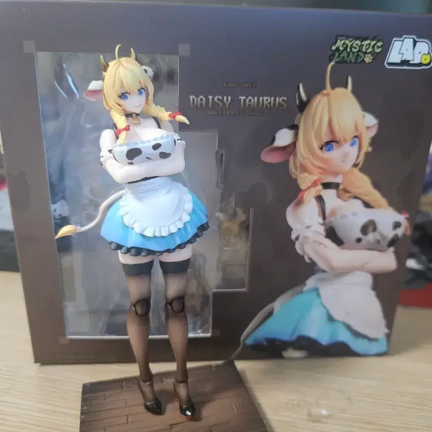 [BUNJANG] Rado Toys Daisy Taurus Action Figure / 라도토이즈 데이지 타우러스 액션피규어