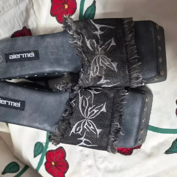 [BUNJANG] Unique Platform Mule Shoes / 유니크통굽 뮬