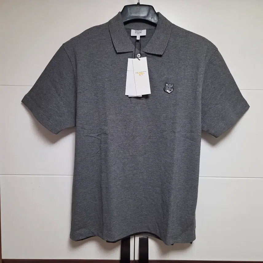 [BUNJANG] Maison Kitsune Grey Fox Head Comfort Polo T-shirt / 메종키즈네 Grey Fox Head Polo 티셔츠