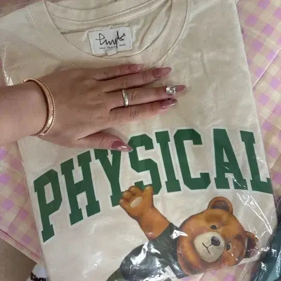 [BUNJANG] Physical Bear Short Sleeve T-Shirt Ivory / 피지컬 베어 반팔티 아이보리