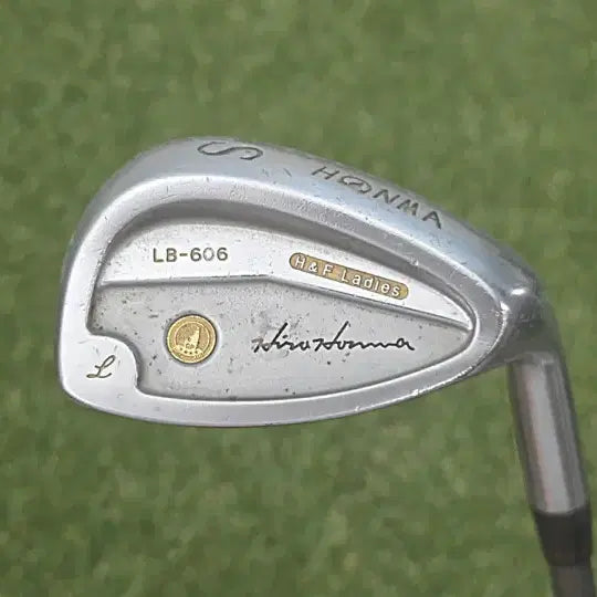 [BUNJANG] Honma LB606 4-Star Carbon Iron S-Wedge 56-Degree (Ladies) / 여성용 4스타 혼마 LB606 카본 L S번 56도 단품아이언