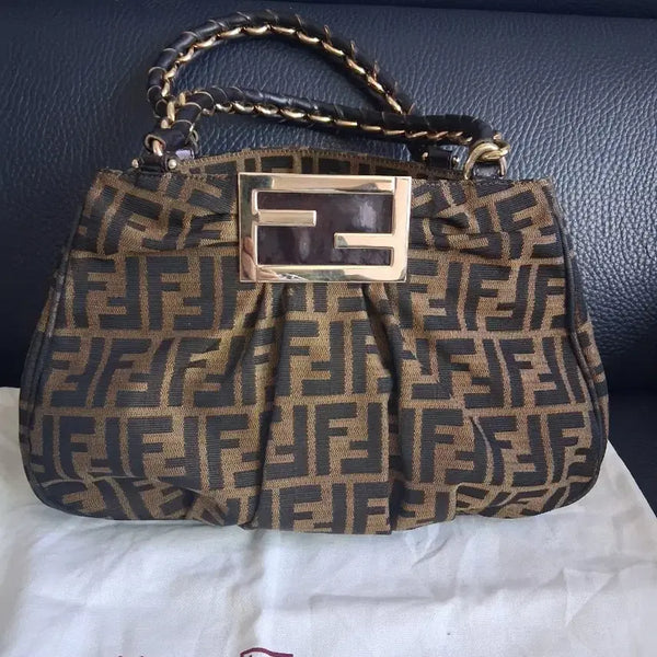 [BUNJANG] Fendi Zucca Shoulder Bag / 펜디 주카 숄더백