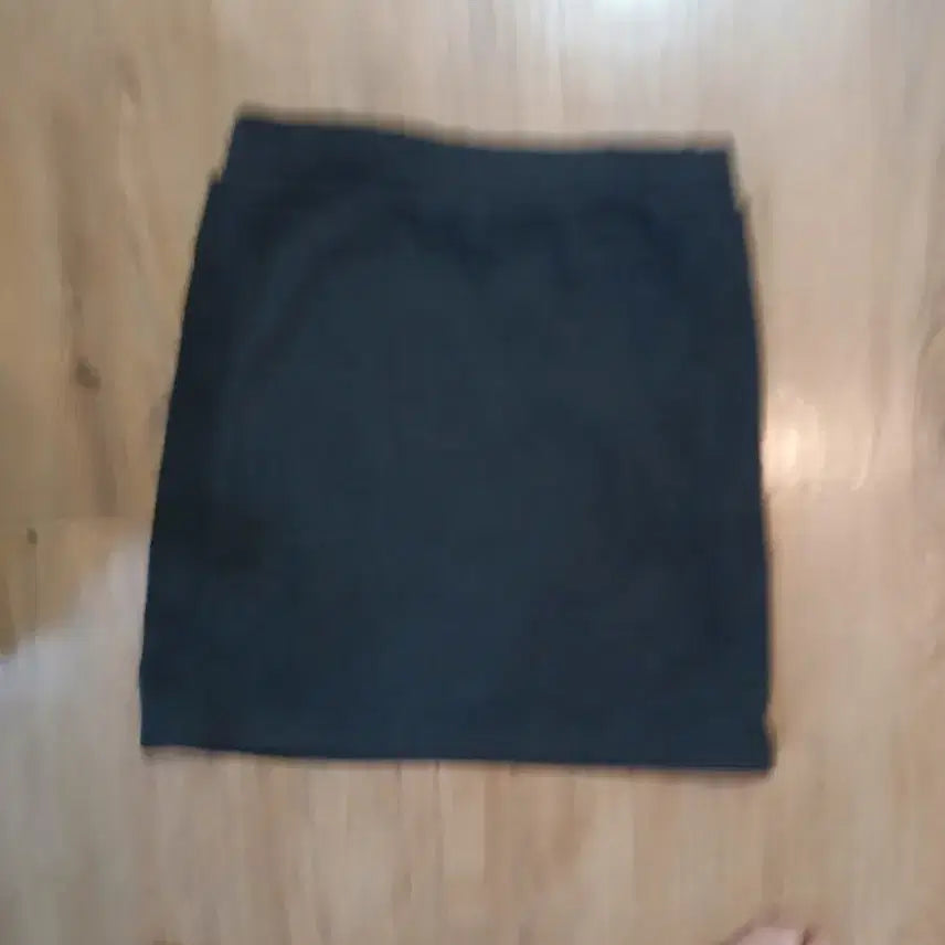 [BUNJANG] Black Mini Skirt with Fleece Lining / 검정색 미니 스커트.기모스커트/55