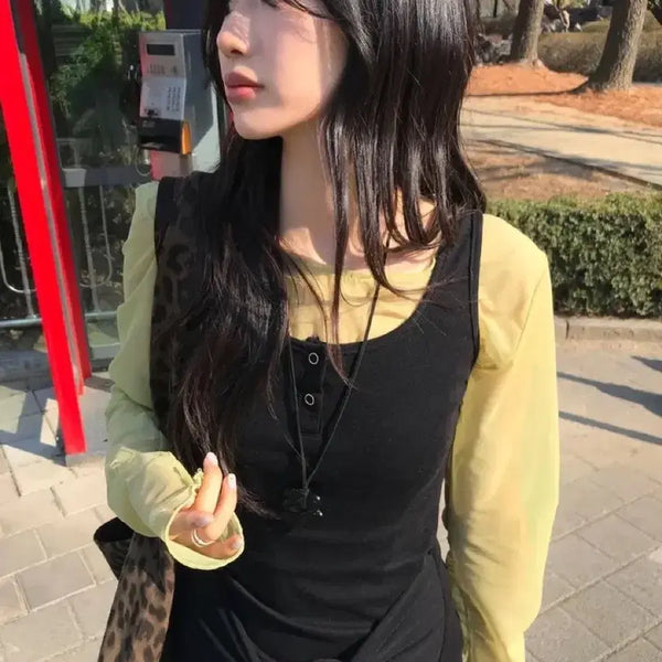 [BUNJANG] Sheer Layered T-Shirt and Black Camisole Set / 시스루 레이어드t+블랙 나시 스냅 단추t set!