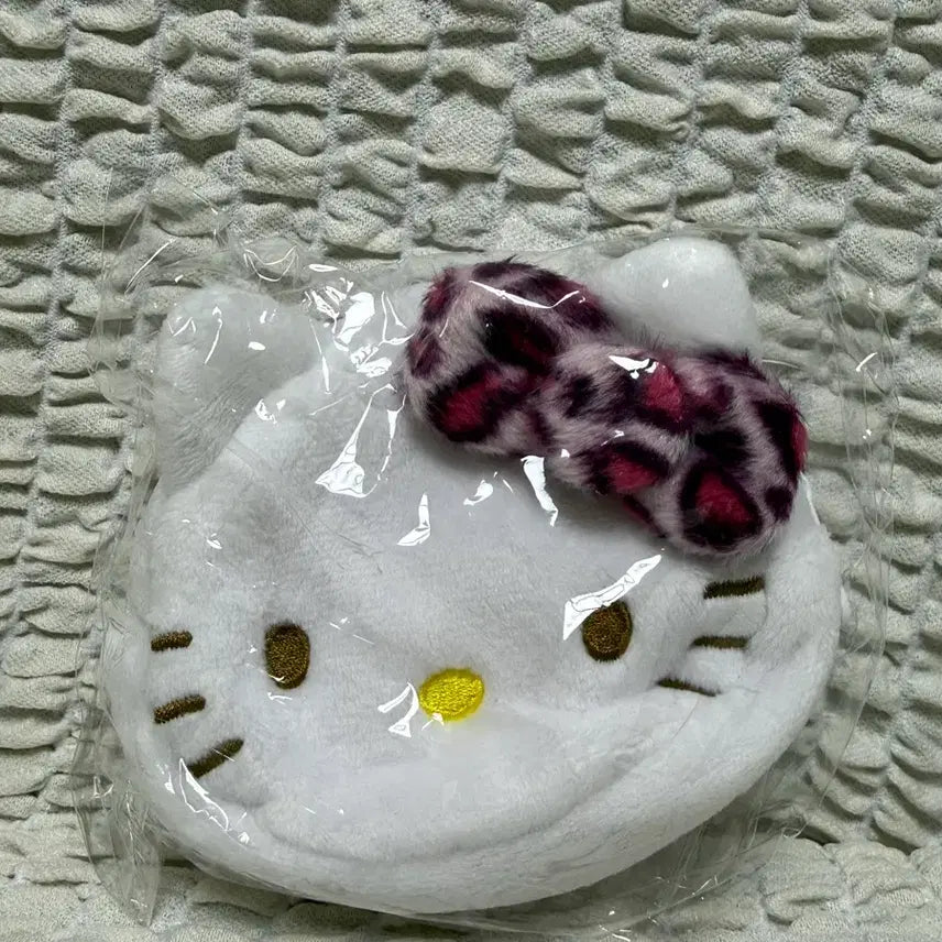 [BUNJANG] Sanrio Hello Kitty Leopard Print Mini Pouch Pink / 산리오 미니페이스 파우치 헬로키티 호피 핑크
