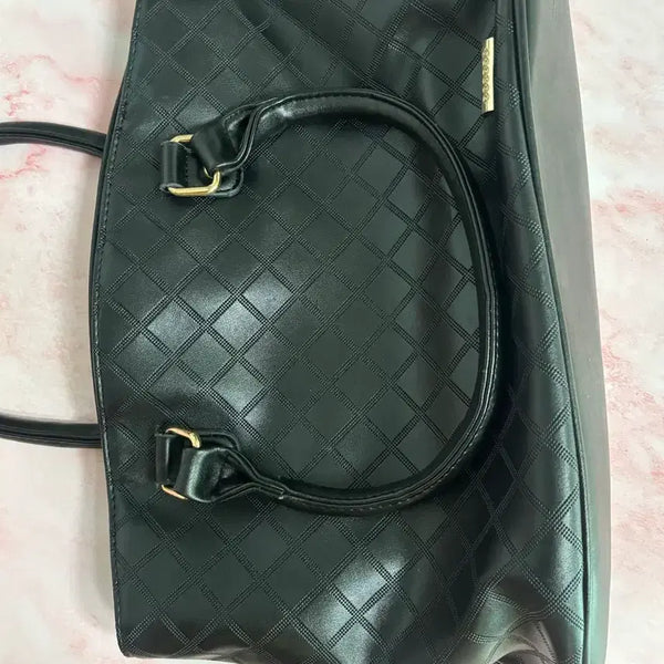 [BUNJANG] Bonobono Quilted Tote Bag Black / 보노보 퀼팅 토트백 블랙