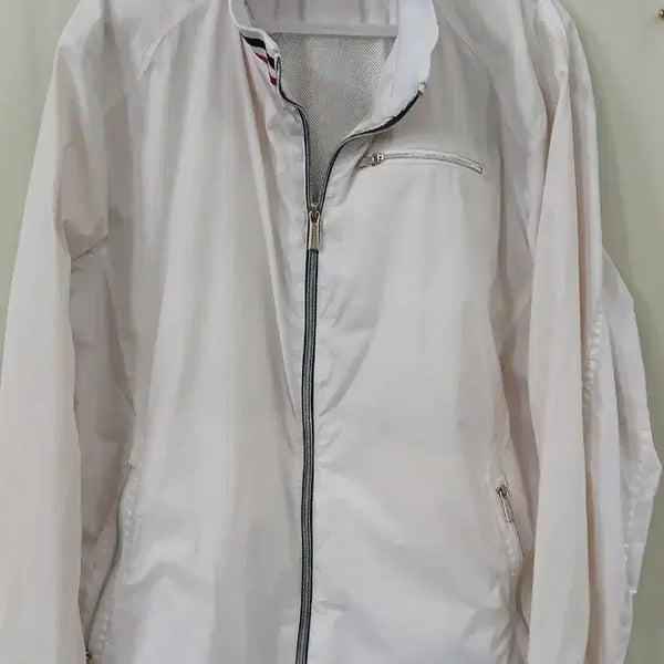[BUNJANG] Louis Castel 110 Size Beige Windbreaker Jacket / 사용감있응 루이까스텔 110 사이즈 베이지 바람막이자켓
