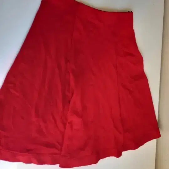 [BUNJANG] Uniqlo Summer Midi Skirt Red / 유니클로여름치마 레드