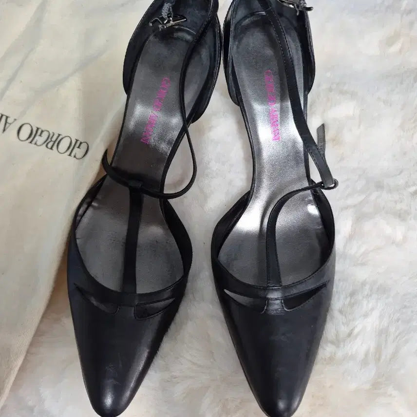 [BUNJANG] Giorgio Armani Women's Black Heels / 조르지오 아르마니 여성 구두 블랙. 가62
