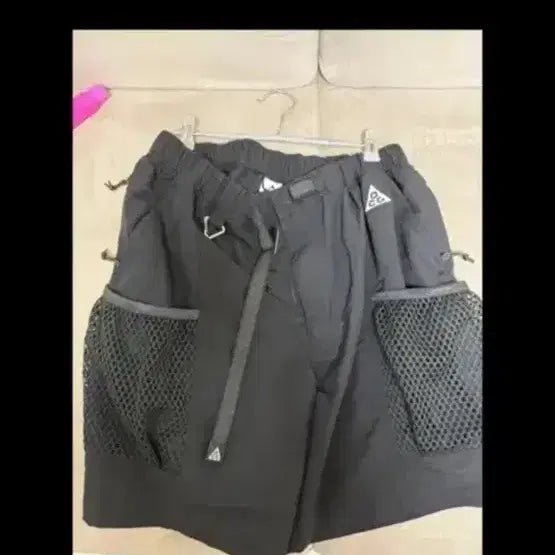 [BUNJANG] Nike ACG Snowgrass Cargo Shorts Black / 나이키 ACG 스노우그래스 카고 쇼츠 블랙 새상품