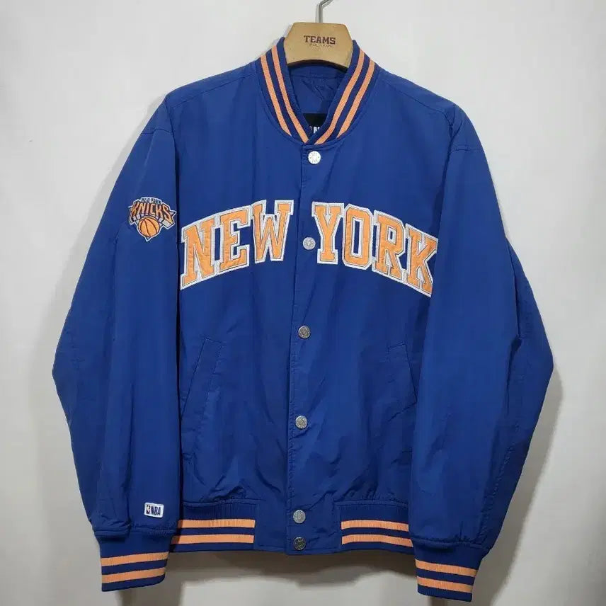 [BUNJANG] NBA New York Yankees Knicks Blue Varsity Jacket - Size M / NBA 뉴욕양키즈 닉스 블루 바시티 자켓 M 정품
