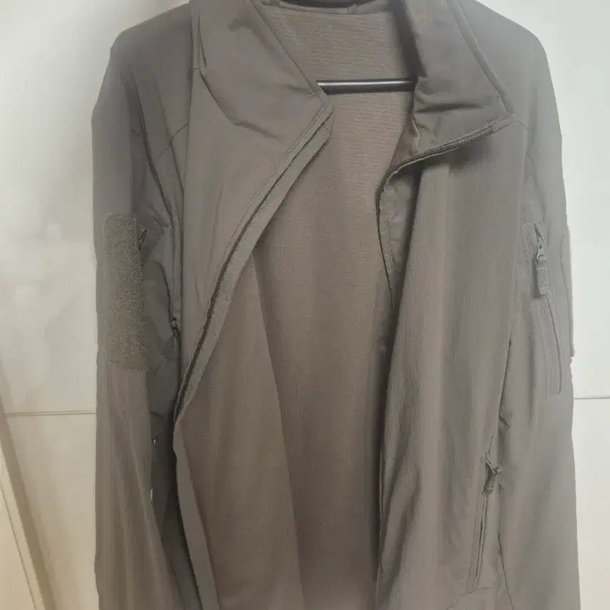 [BUNJANG] UF Pro Softshell Tactical Jacket Brown Grey 2XL / 유에프프로 ufpro 소프트쉘 택티컬자켓 브라운그레이 2xl