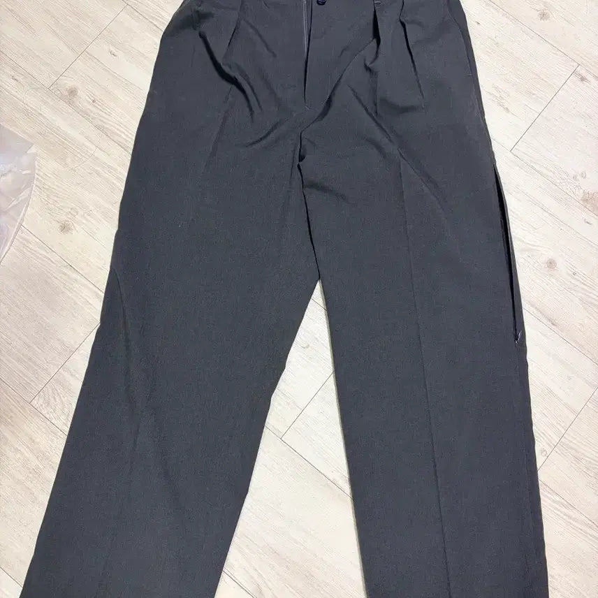 [BUNJANG] Sedan All Purpose Ventilation Slacks XL / (2회착)세단올퍼포즈벤틸레이션 슬랙스xl사이즈